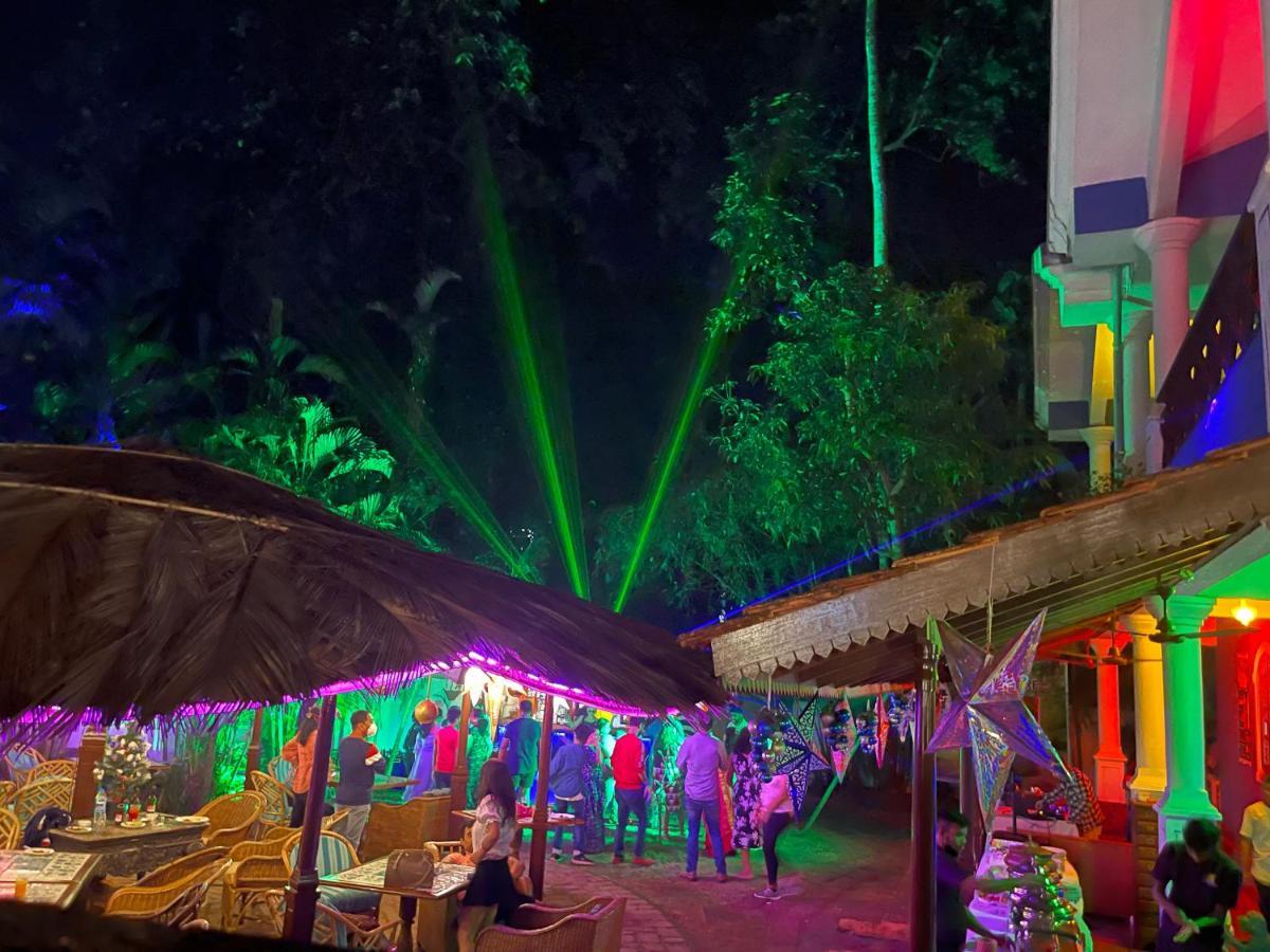 Presa Di Goa - Smith And Appy Managed Hotel Calangute Exterior photo